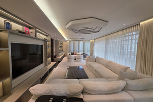 ceiling rose living room